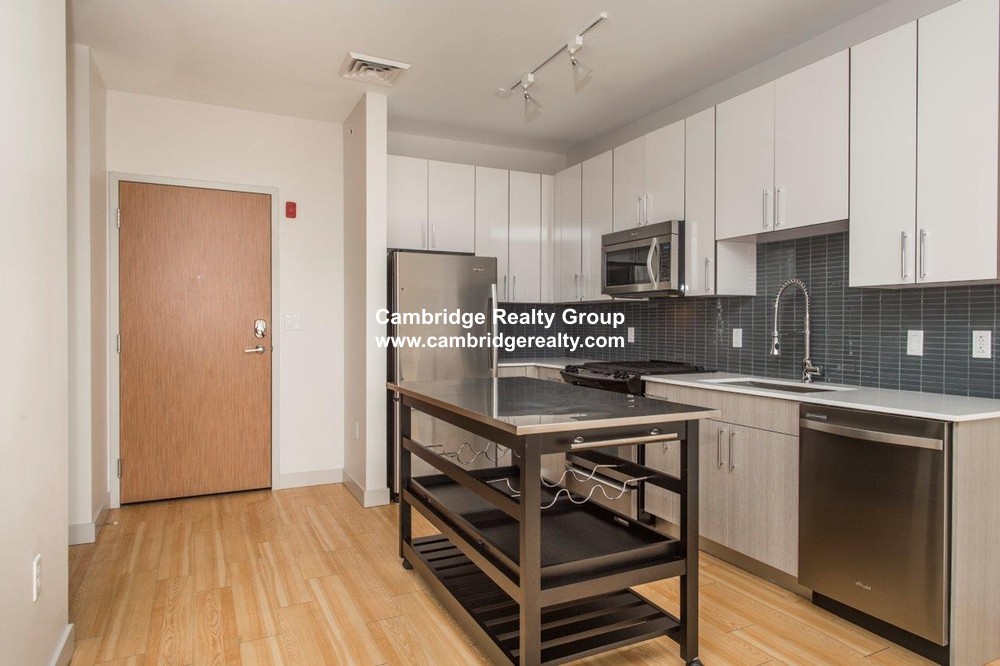 339 D St, South Boston