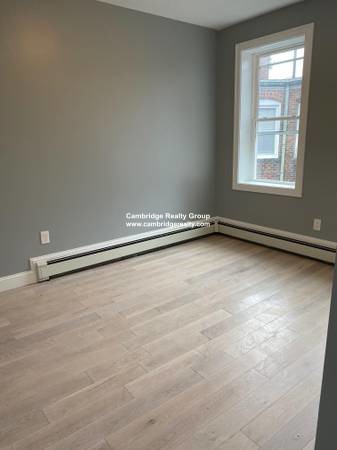 117 Orleans St, East Boston