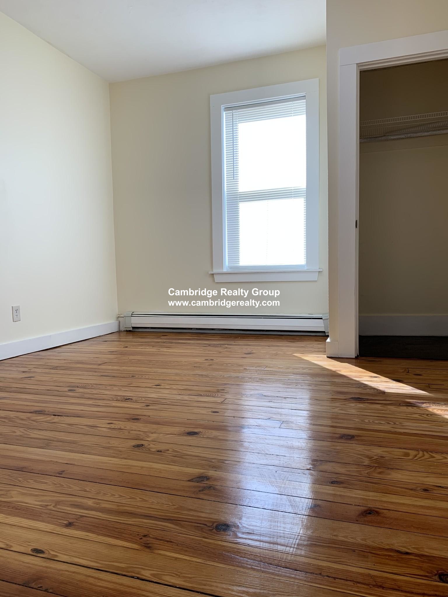 66 Pleasant St, Central Square