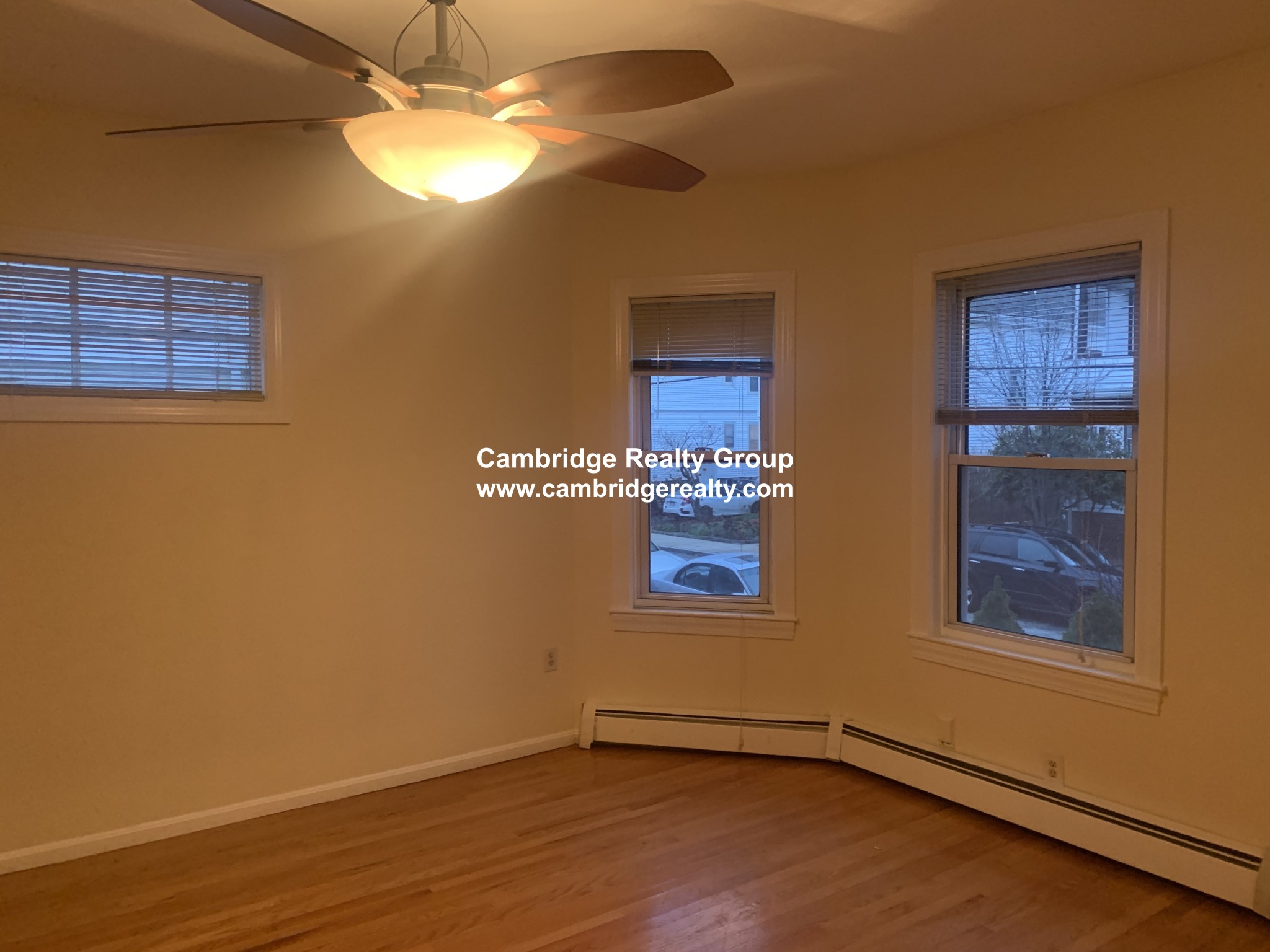 68 Kenmere Rd, Medford