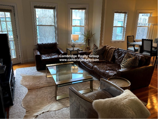 226 Banks St, Cambridgeport