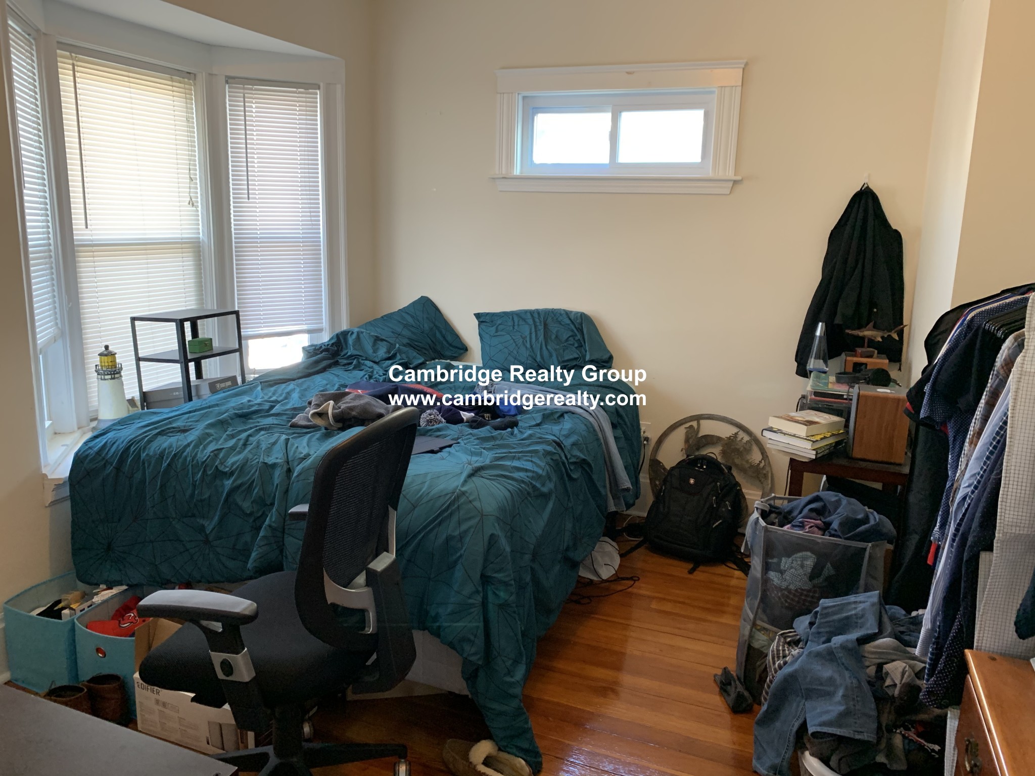 14 Bay State Ave, Powder House Square