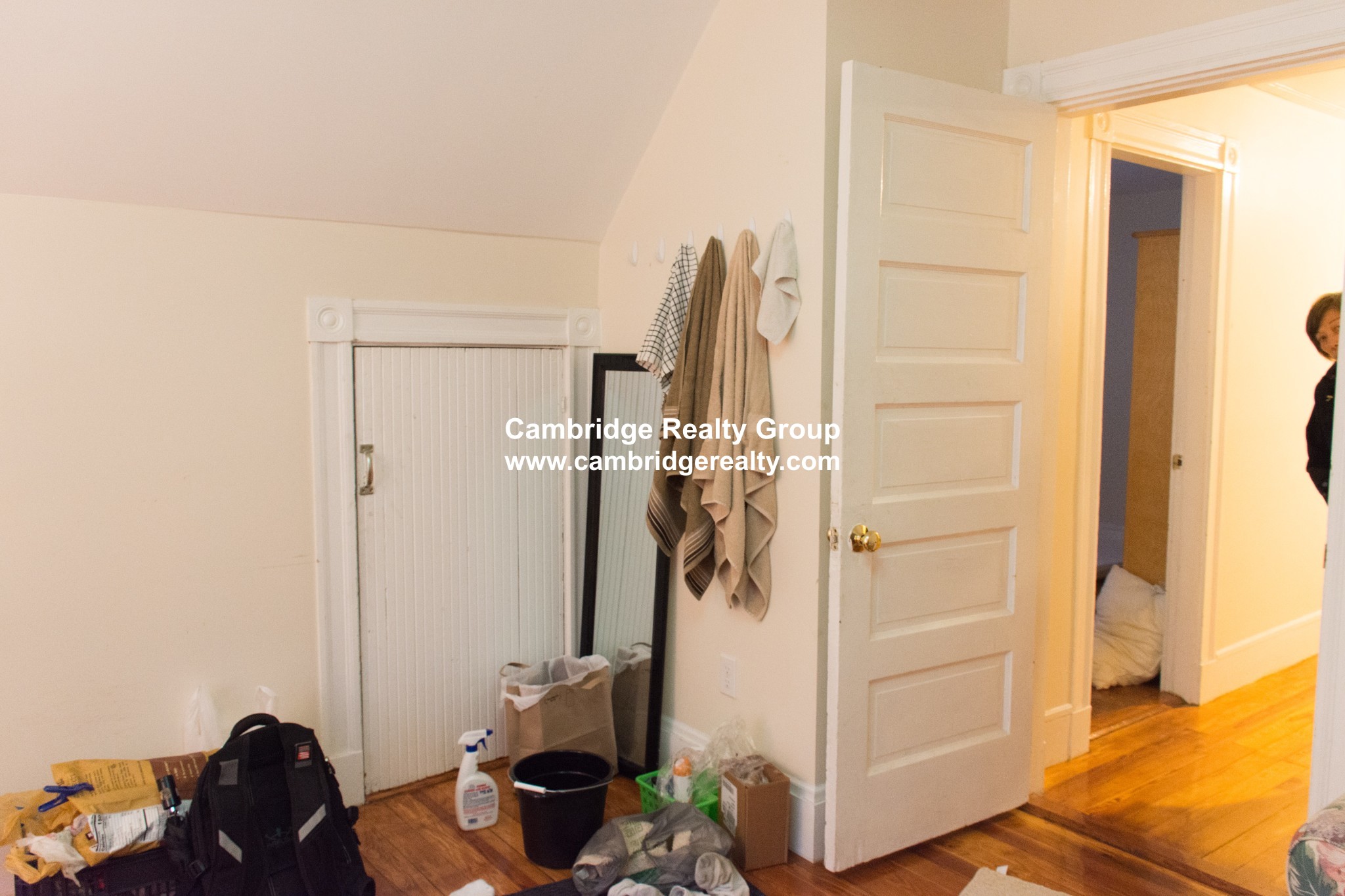 14 Bay State Ave, Powder House Square