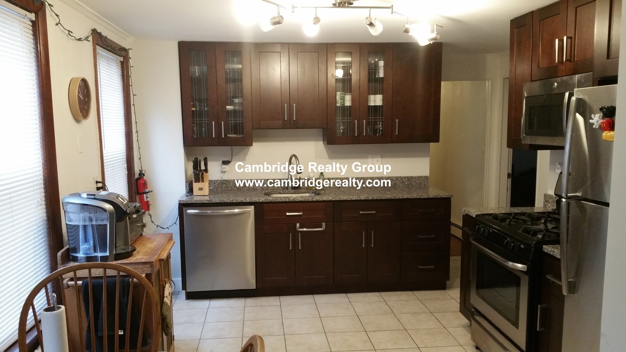 16 18 Valentine St, Cambridgeport