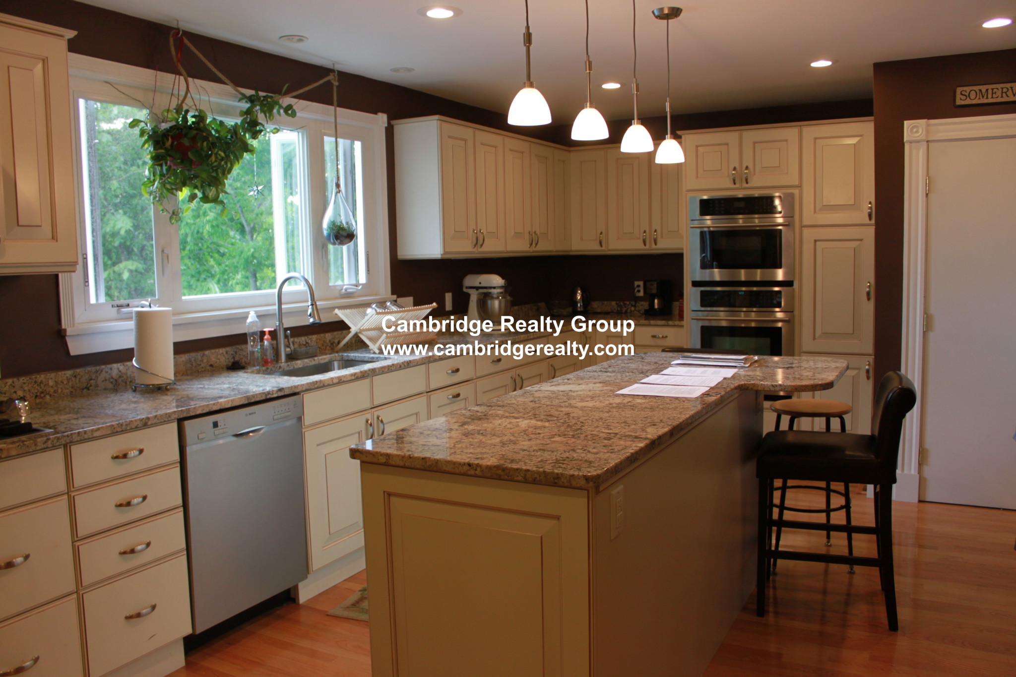 47 Waterhouse St, West Somerville