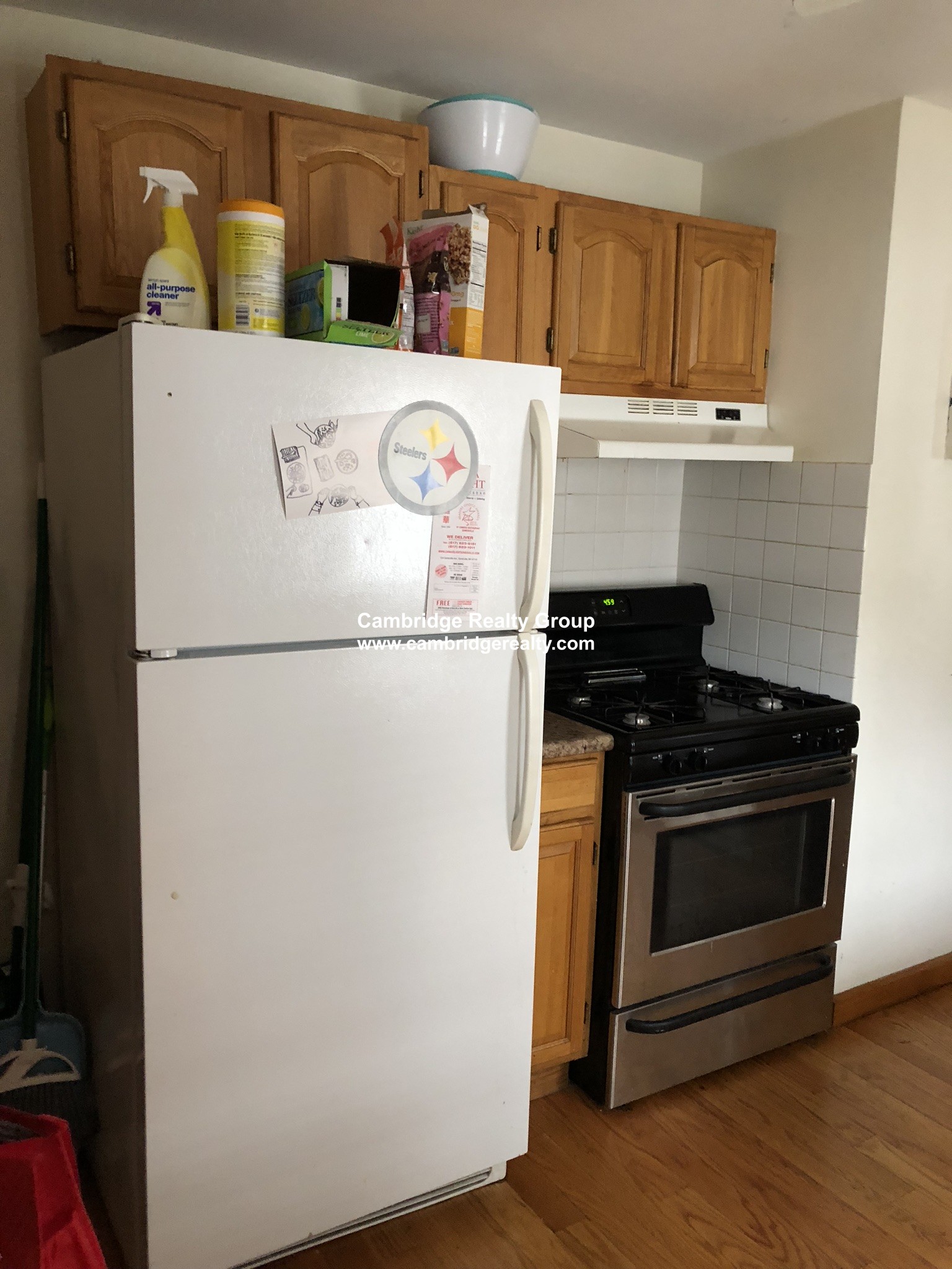 66 Simpson Ave, Tufts