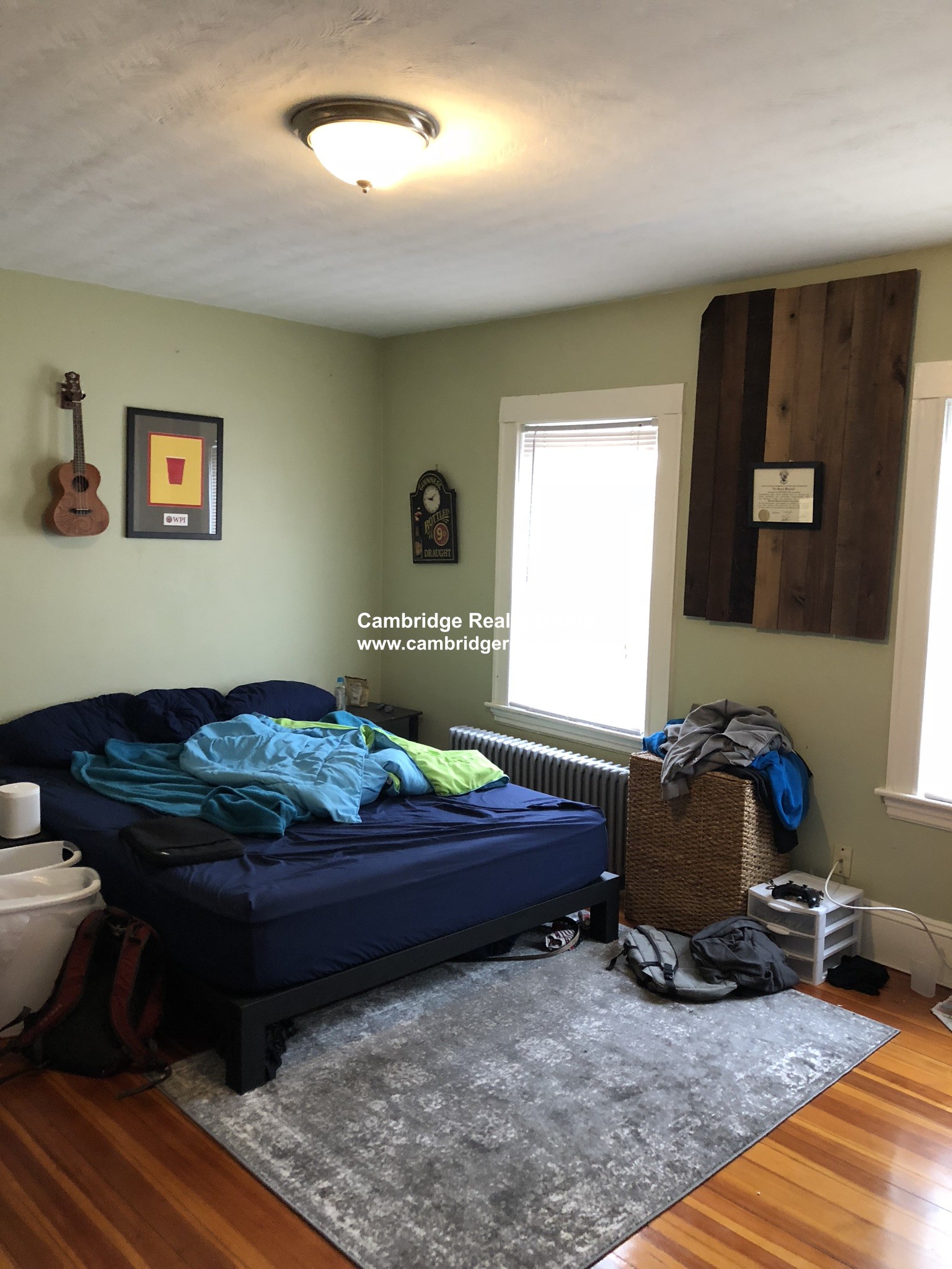 66 Simpson Ave, Tufts