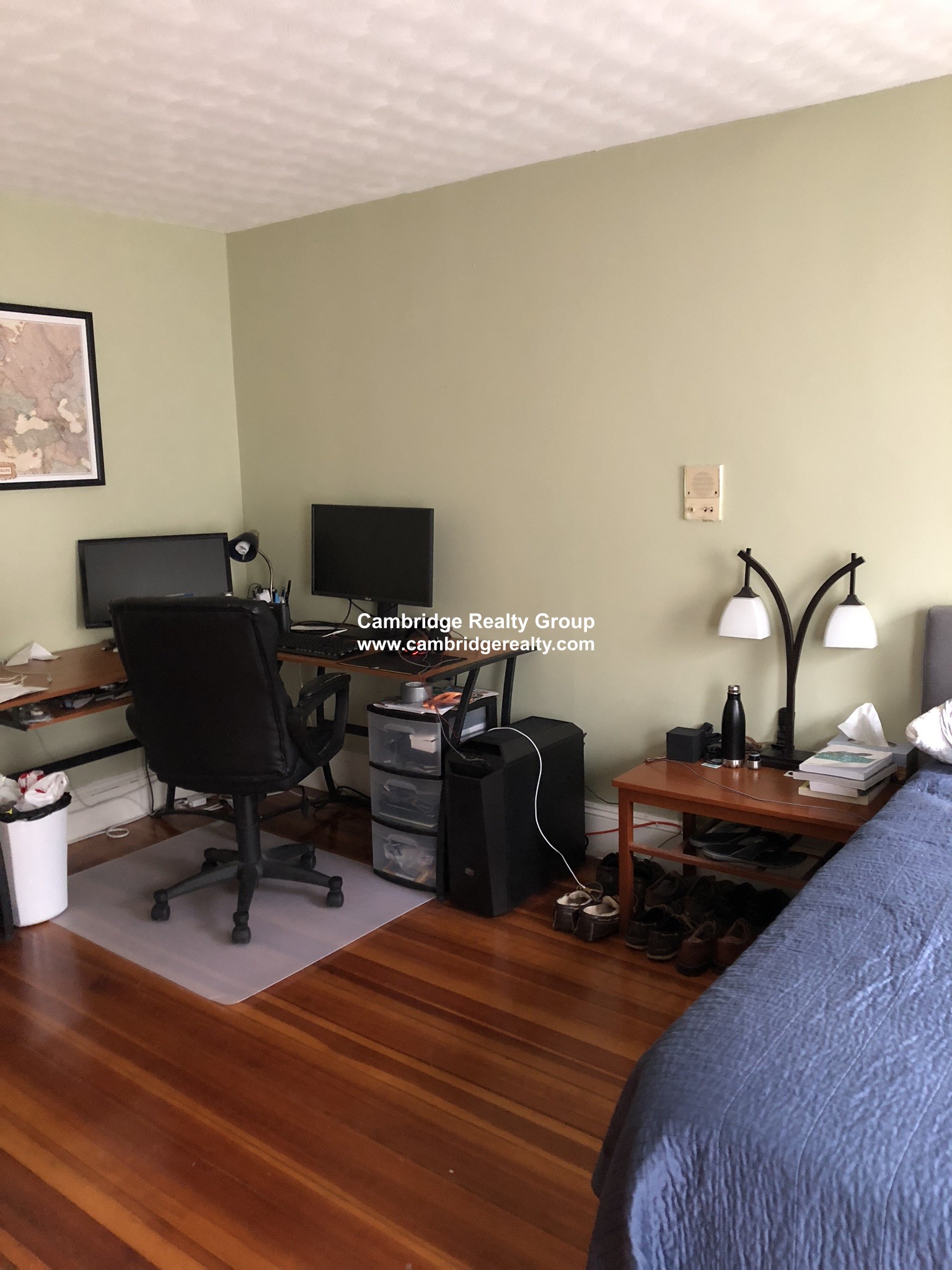 66 Simpson Ave, Tufts