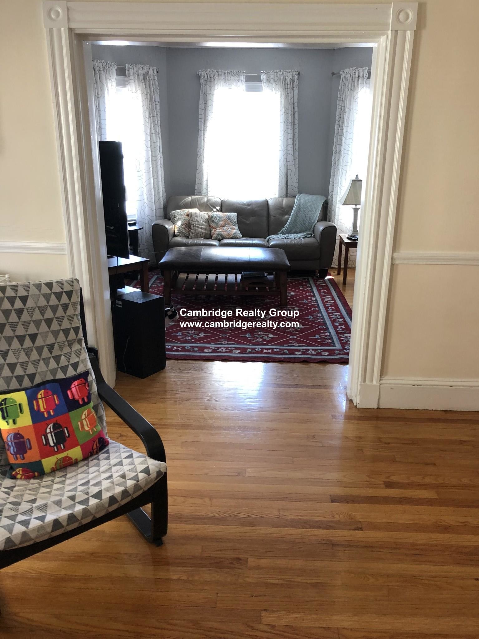 47 Waterhouse St, West Somerville