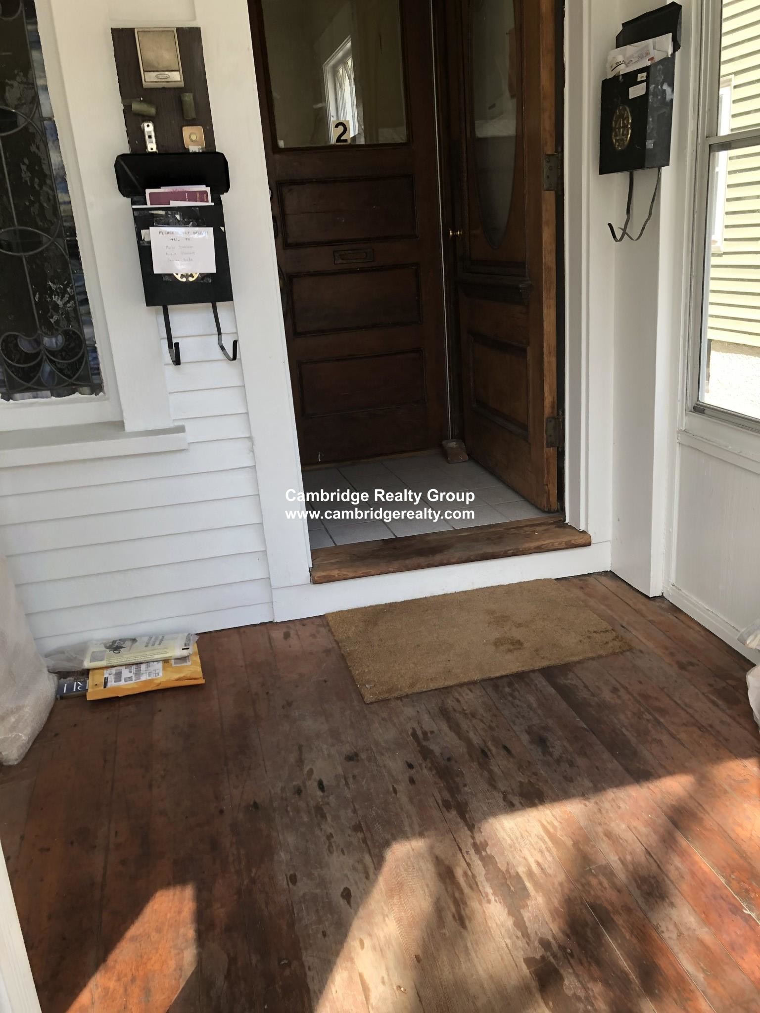 66 Simpson Ave, Tufts