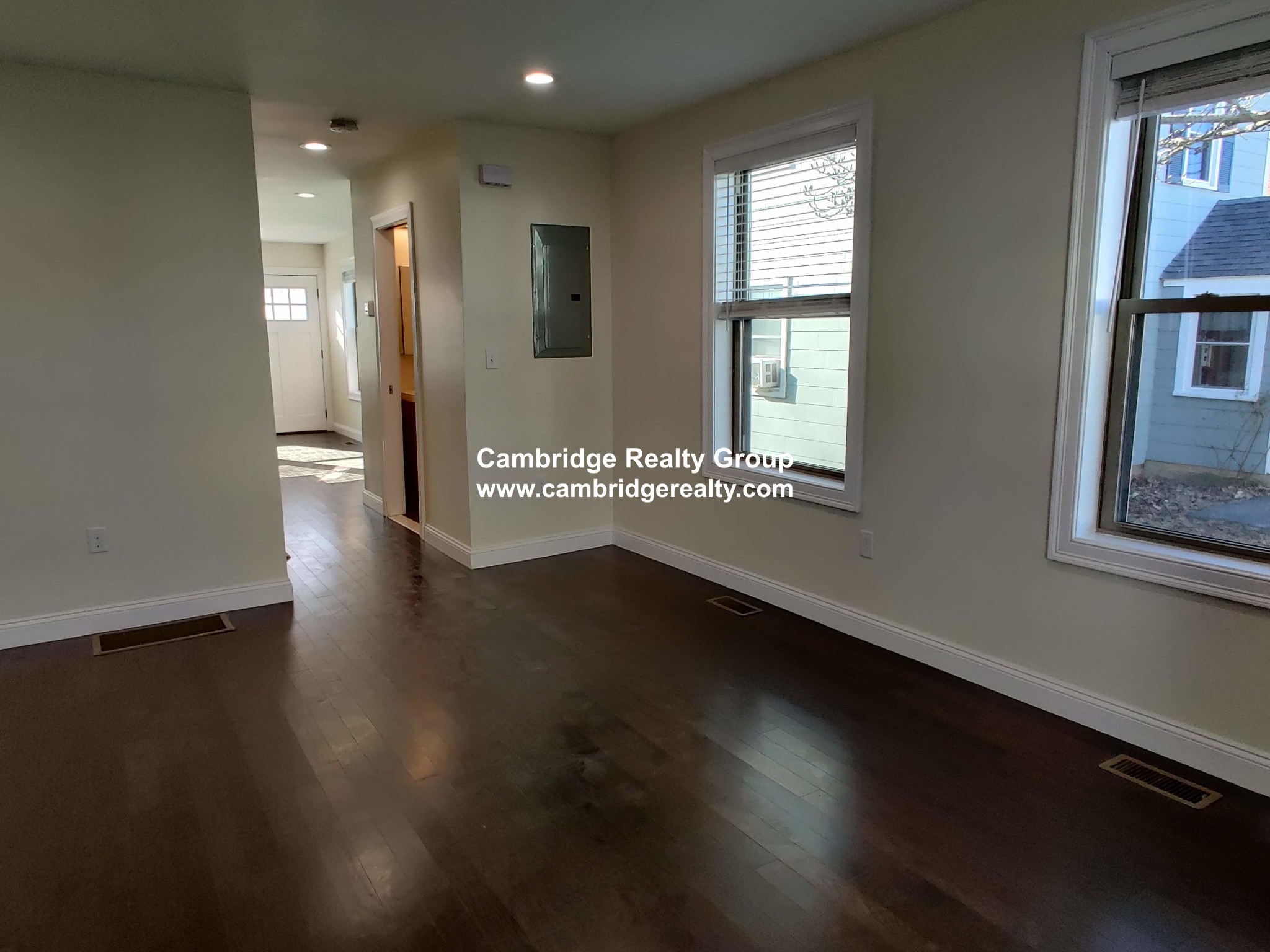 478 Fulton St, Medford