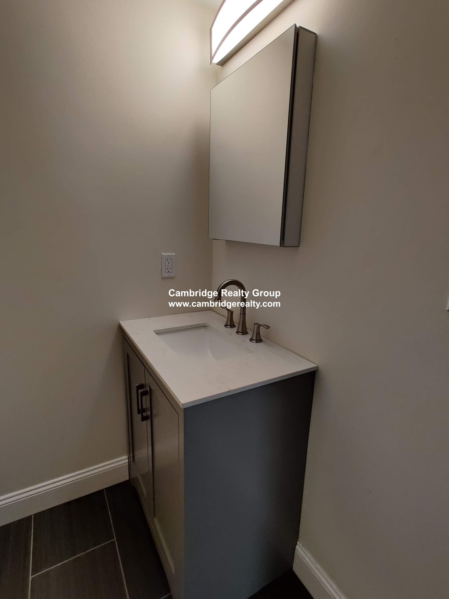 478 Fulton St, Medford