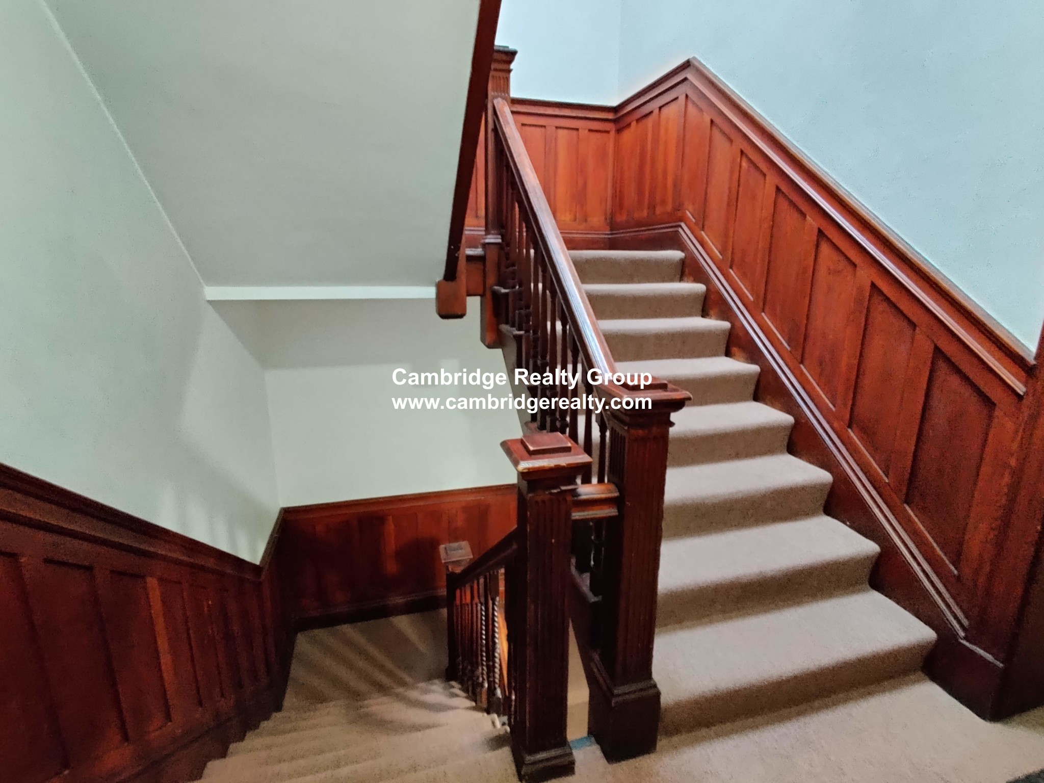 9 Upland Rd, Neighborhood Nine