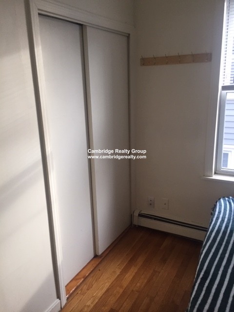 4 bed, 2 bath apartment for rent at 315 Elm St Unit 2, Inman Square — photo 20 of 27