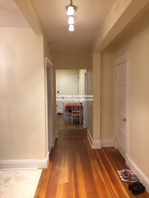 66 Dimick St, Inman Square