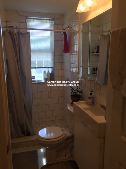 66 Dimick St, Inman Square