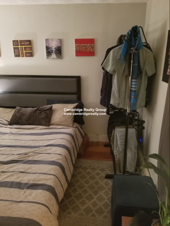 16 18 Valentine St, Cambridgeport