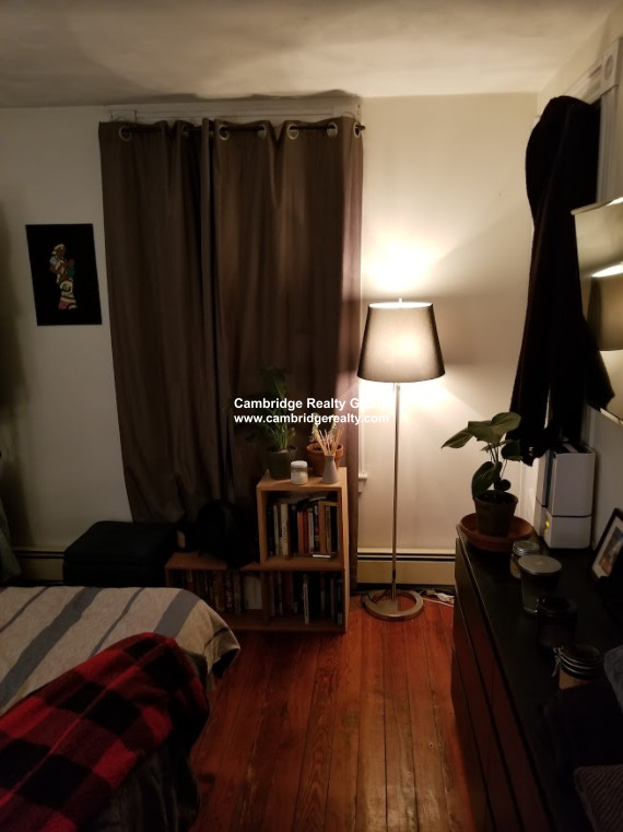 16 18 Valentine St, Cambridgeport