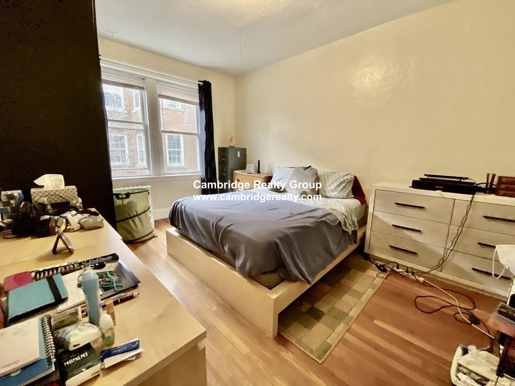 1 bed, 1 bath apartment for rent at 71 Martin St Unit 71-34, Porter Square — photo 2 of 11