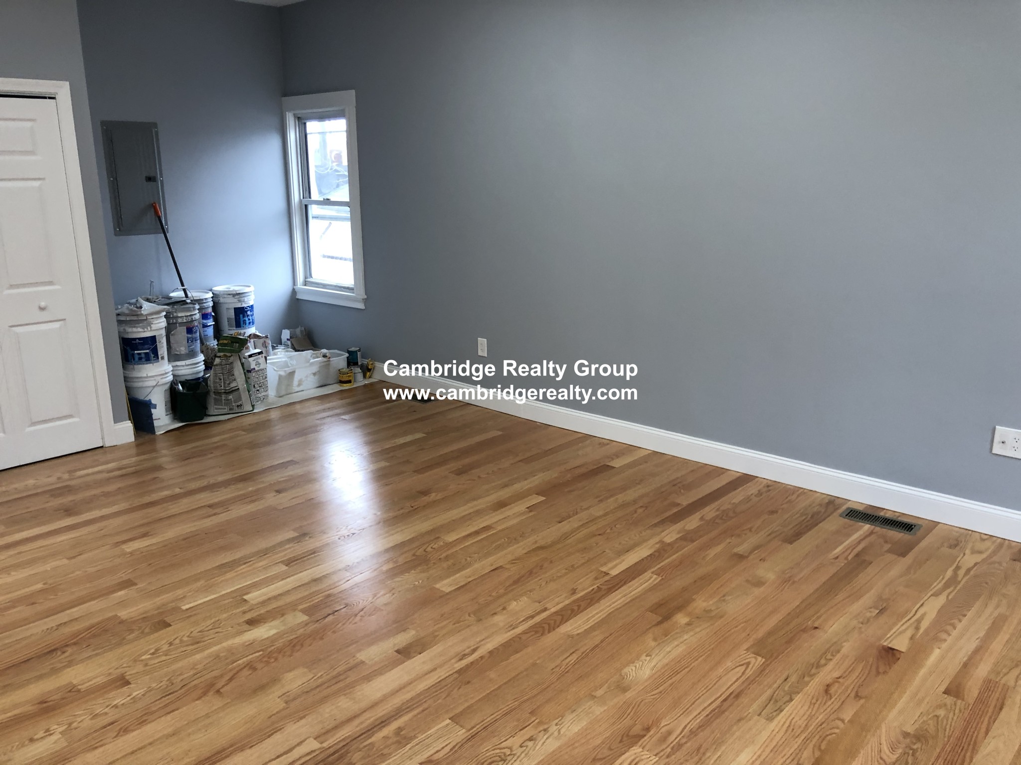 25 1/2 Gore St, East Cambridge