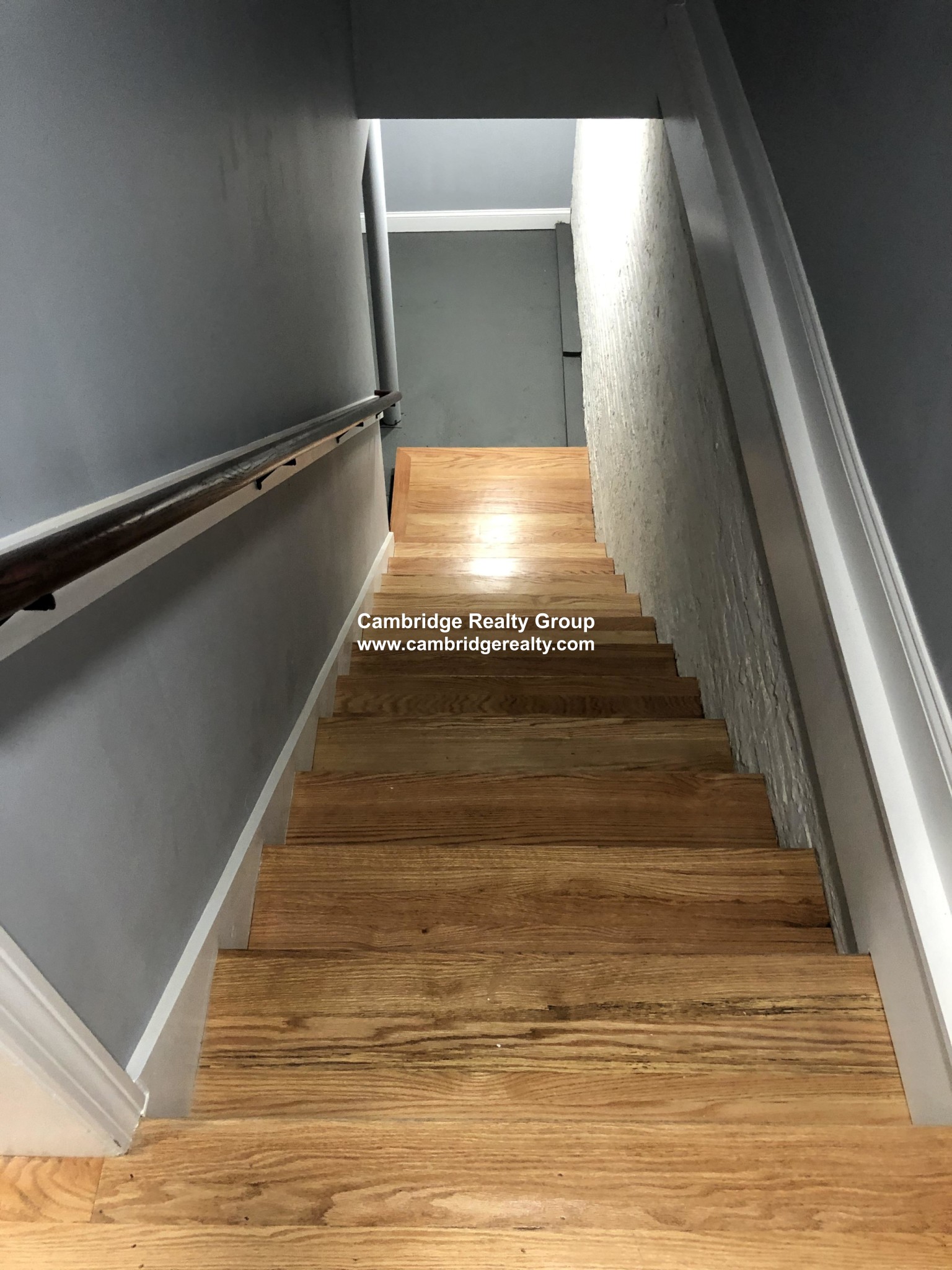 25 1/2 Gore St, East Cambridge