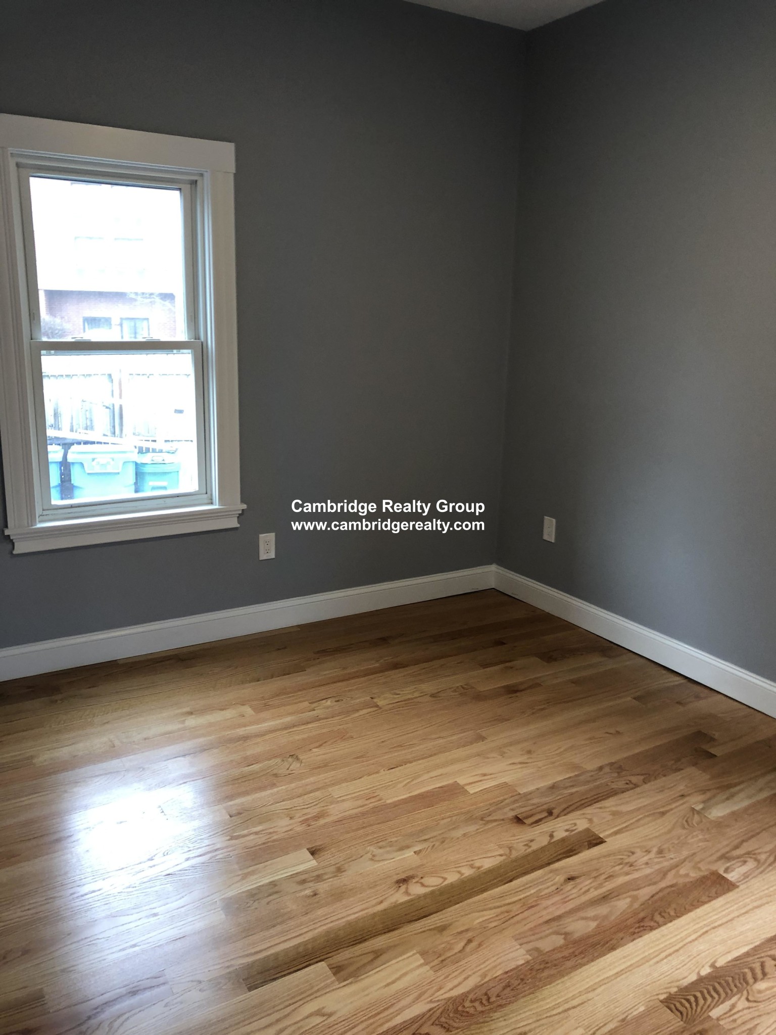 25 1/2 Gore St, East Cambridge