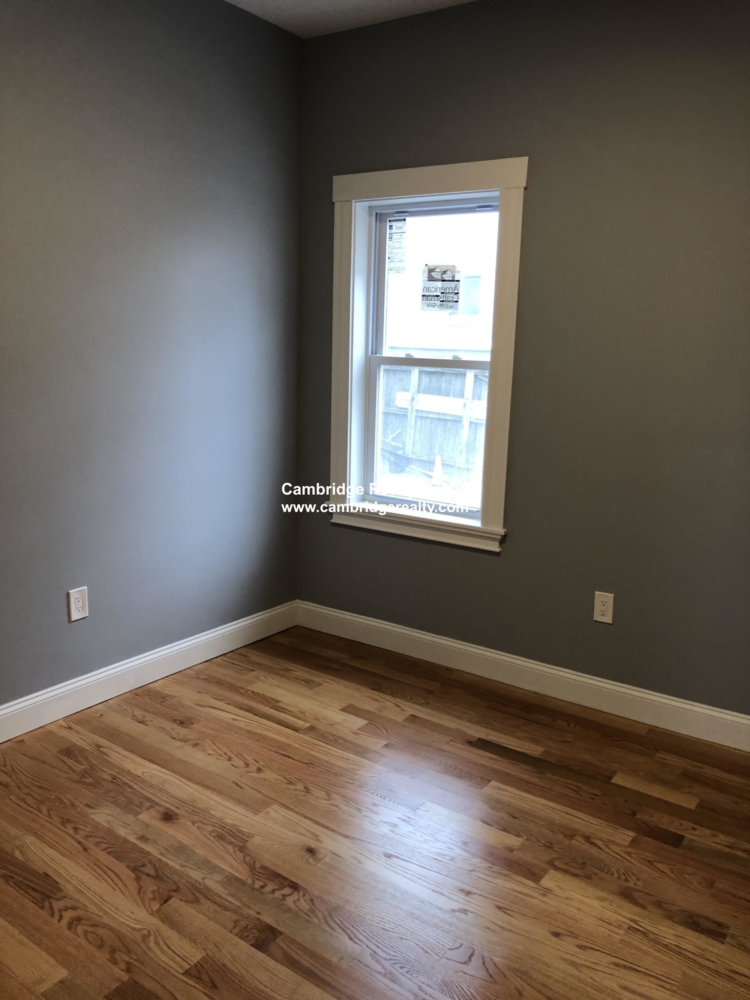 25 1/2 Gore St, East Cambridge