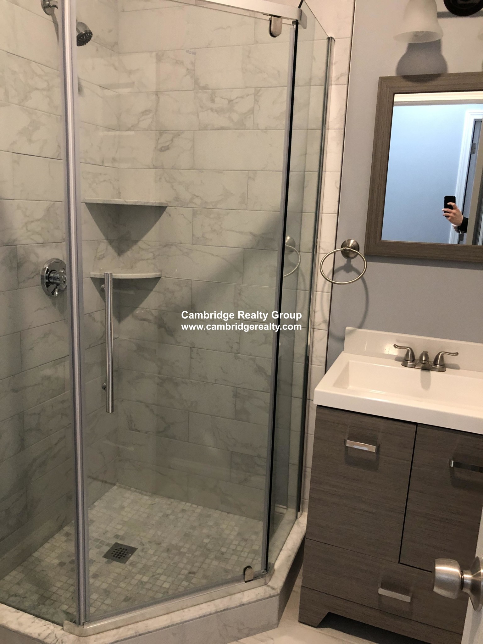 25 1/2 Gore St, East Cambridge