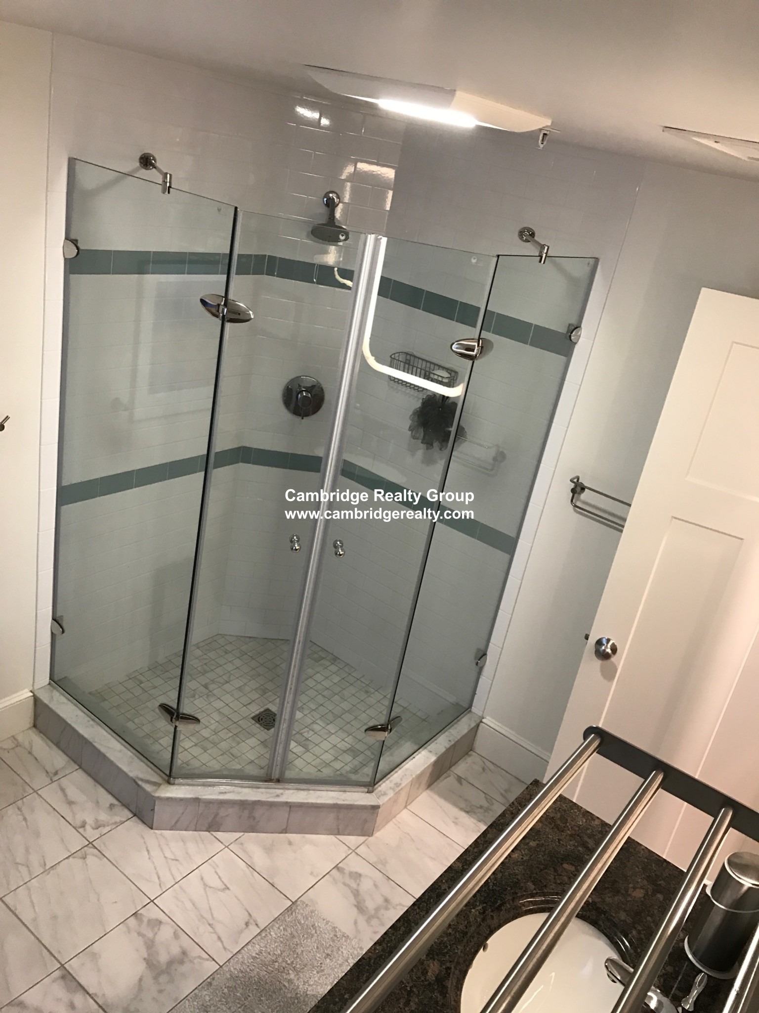 2 bed, 2 bath apartment for rent at 37 Morrison Ave Unit 2, Davis Square — photo 3 of 19