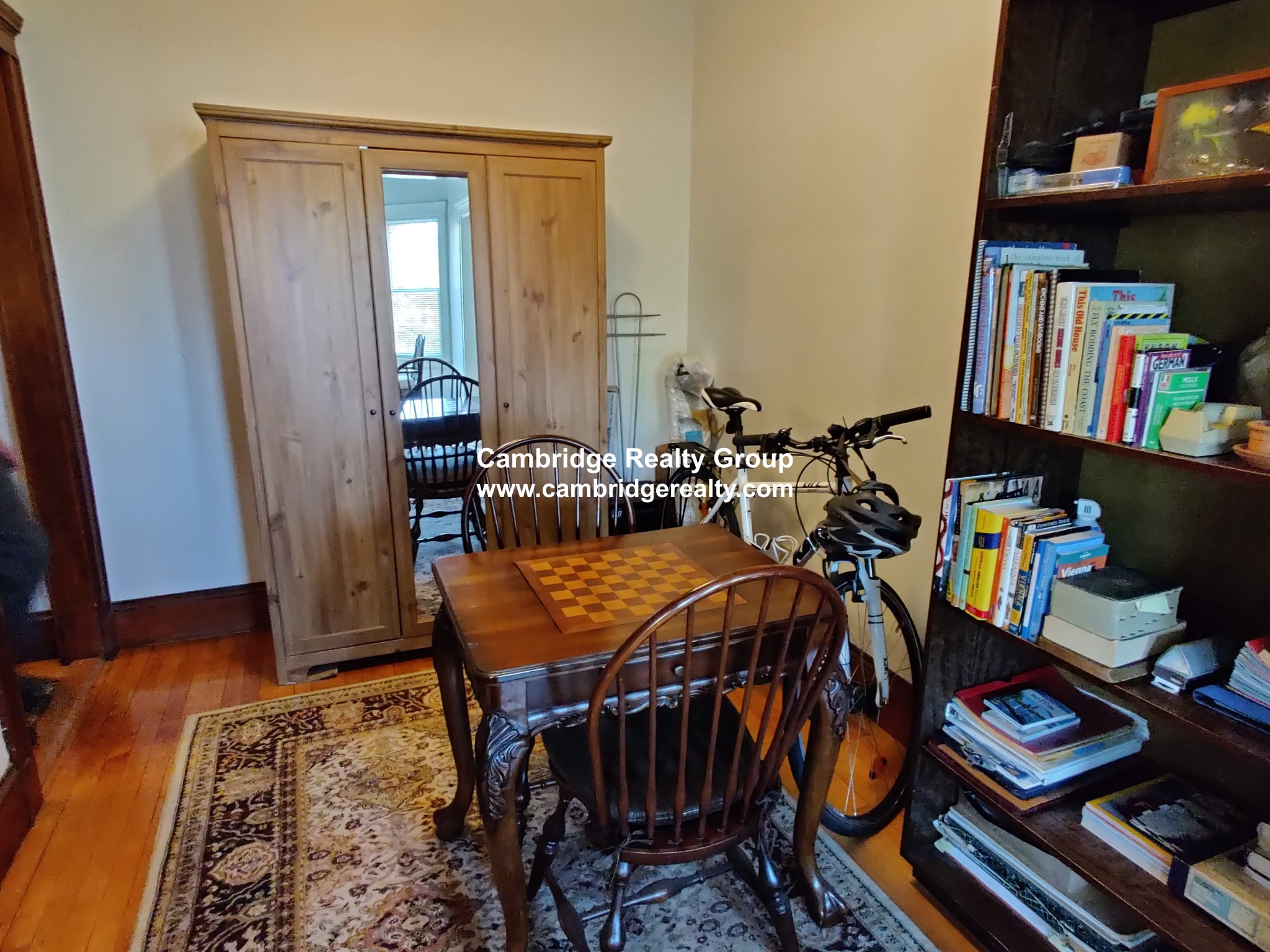 41 Hawthorn St, Harvard Square