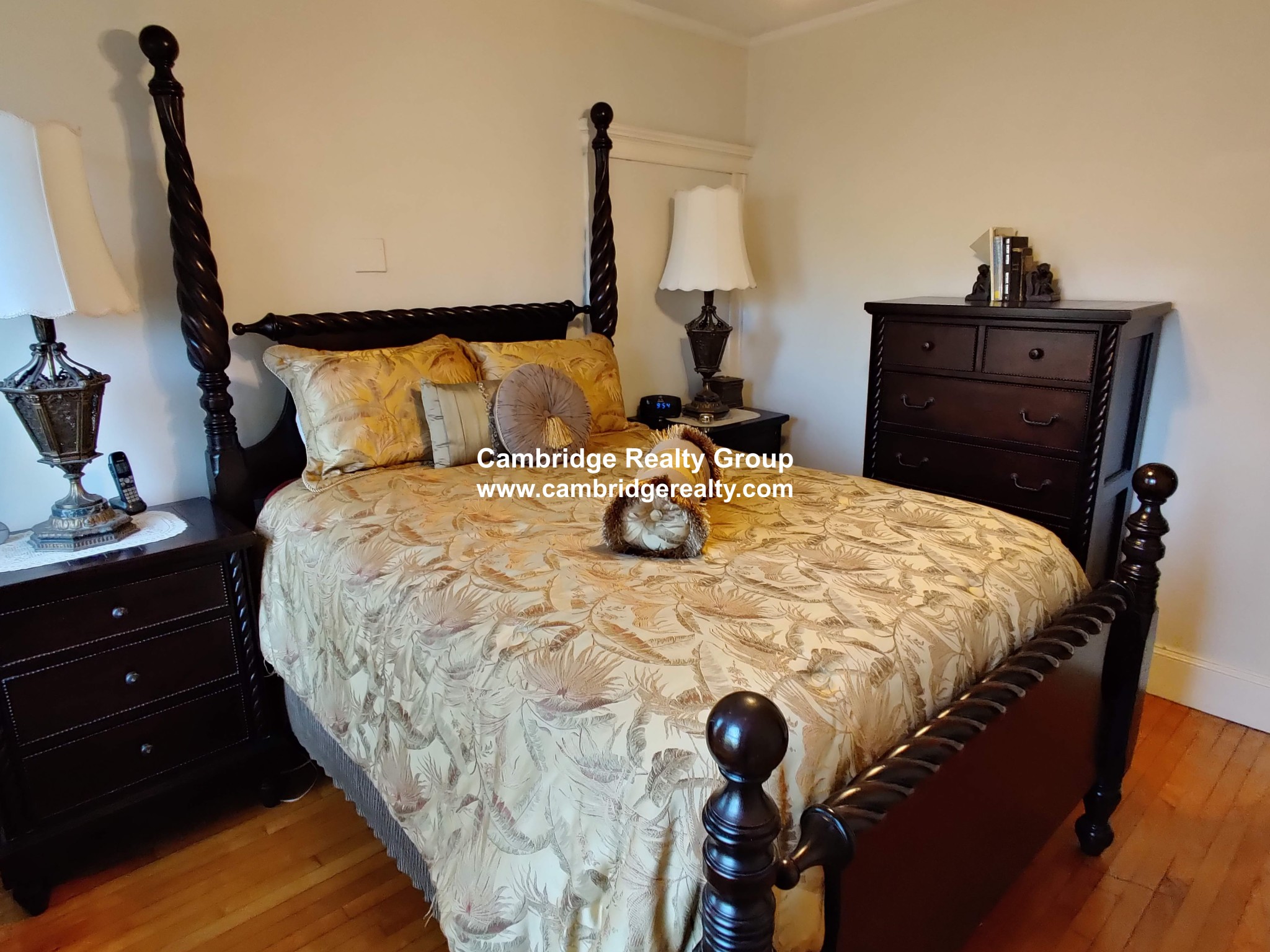 41 Hawthorn St, Harvard Square