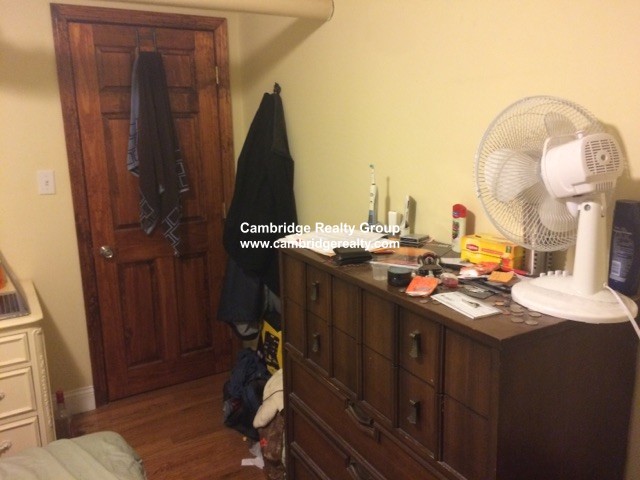 154 Magazine St, Cambridgeport