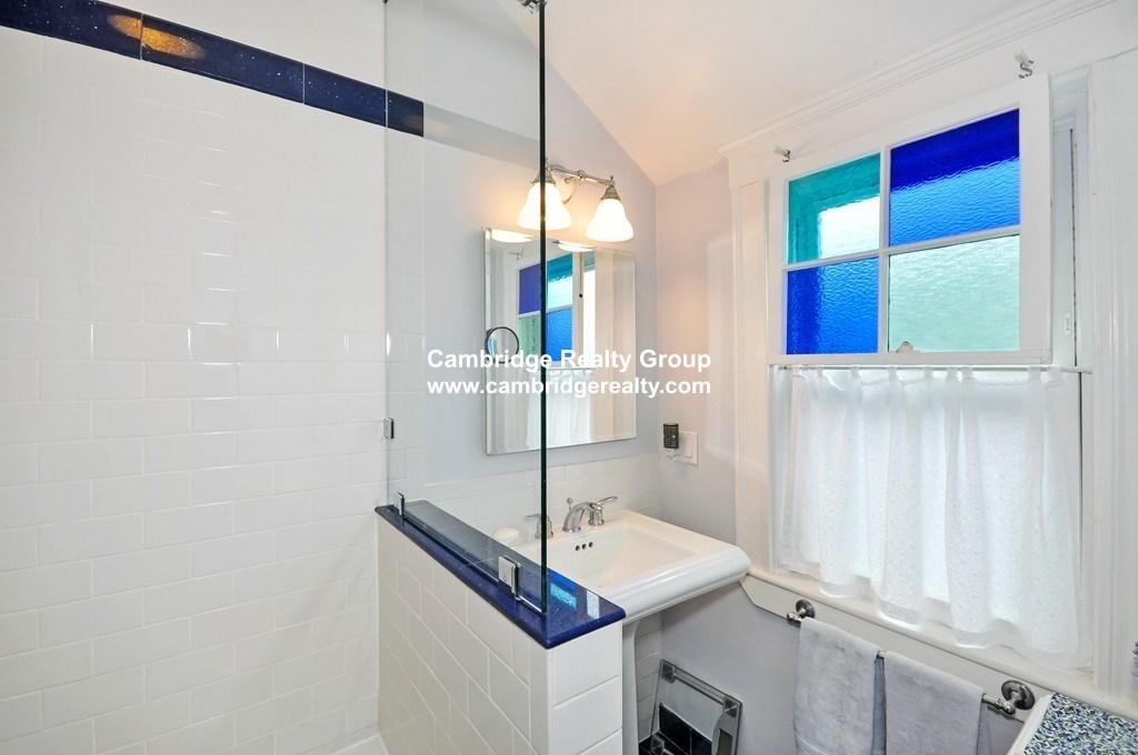 16 Chetwynd Rd, West Somerville