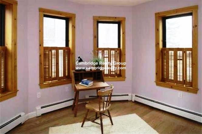 3 bed, 1 bath apartment for rent at 12 Prince St Unit 2, Cambridgeport — photo 10 of 12