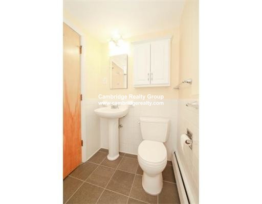 3 bed, 1 bath apartment for rent at 12 Prince St Unit 2, Cambridgeport — photo 6 of 12