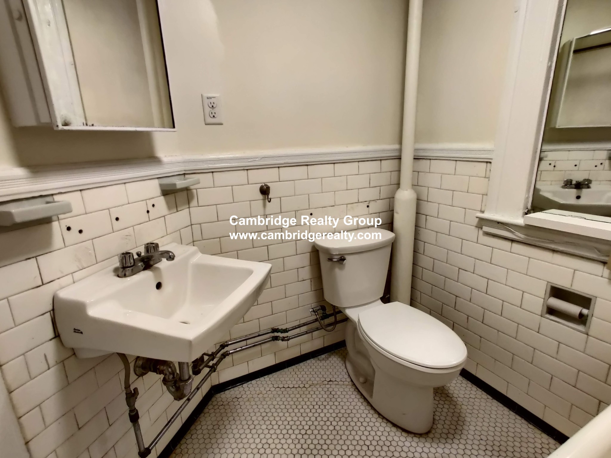 885 Massachusetts Ave, Central Square