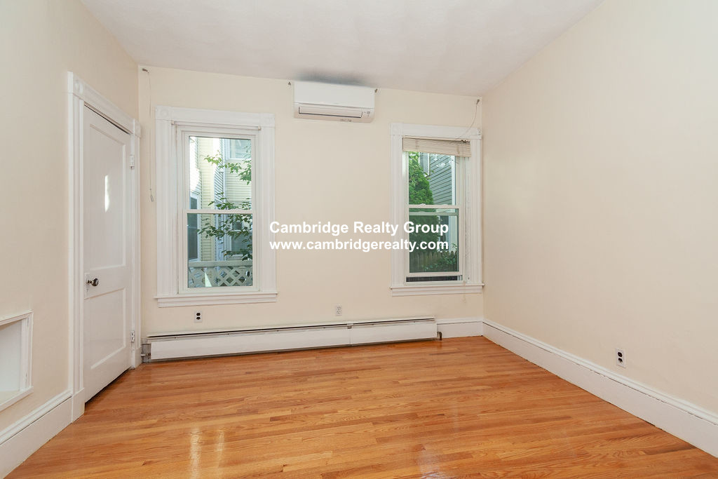 3 bed, 1.5 bath apartment for rent at 77 Amory St Unit 1, Inman Square — photo 11 of 12