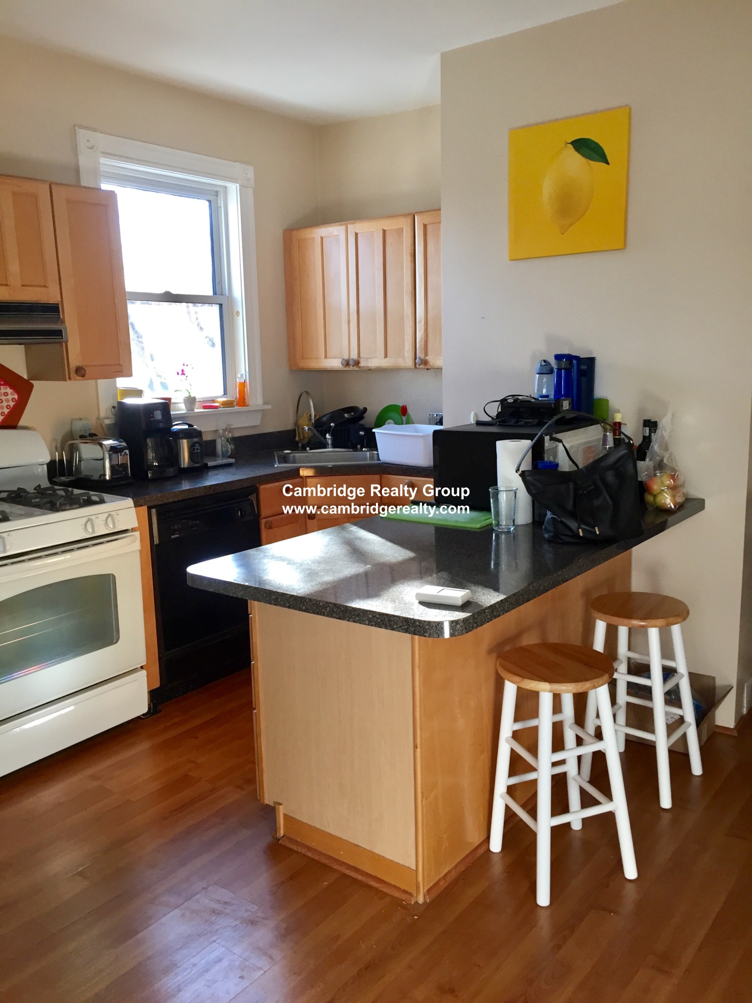 6 Saint Paul St, Mid-Cambridge
