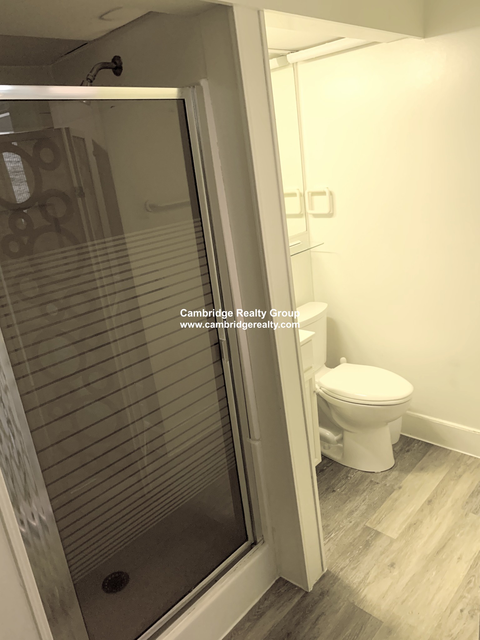 13 Huron Ave, Neighborhood Nine