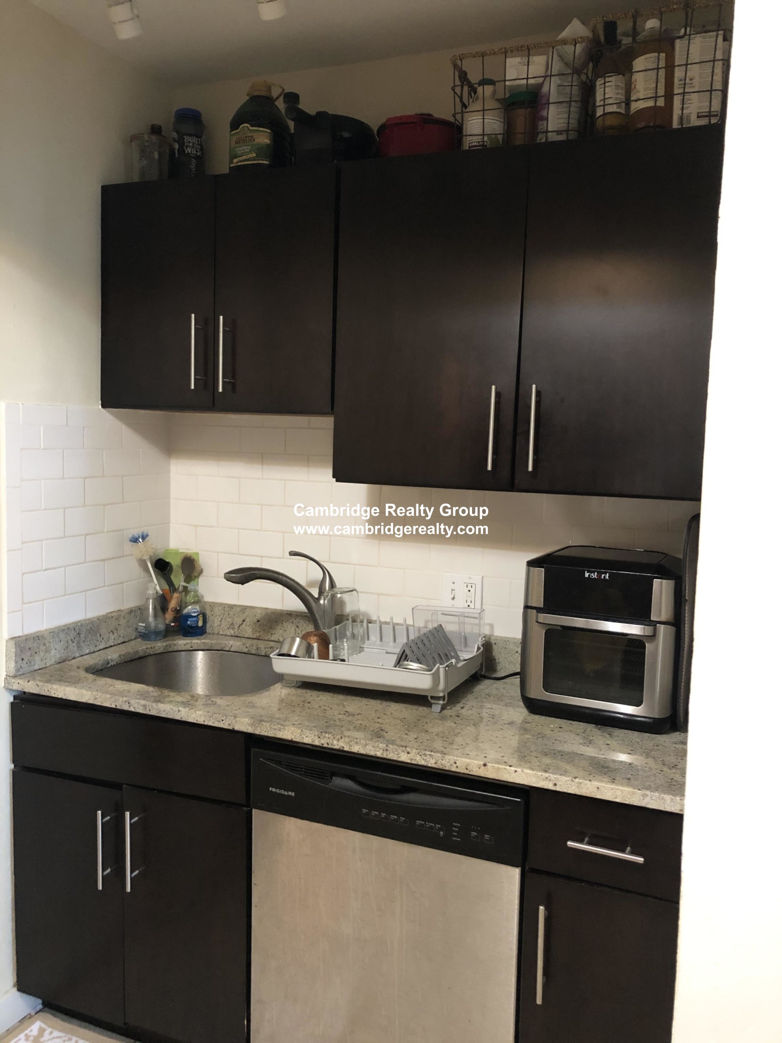 41 Crescent St, Charlestown