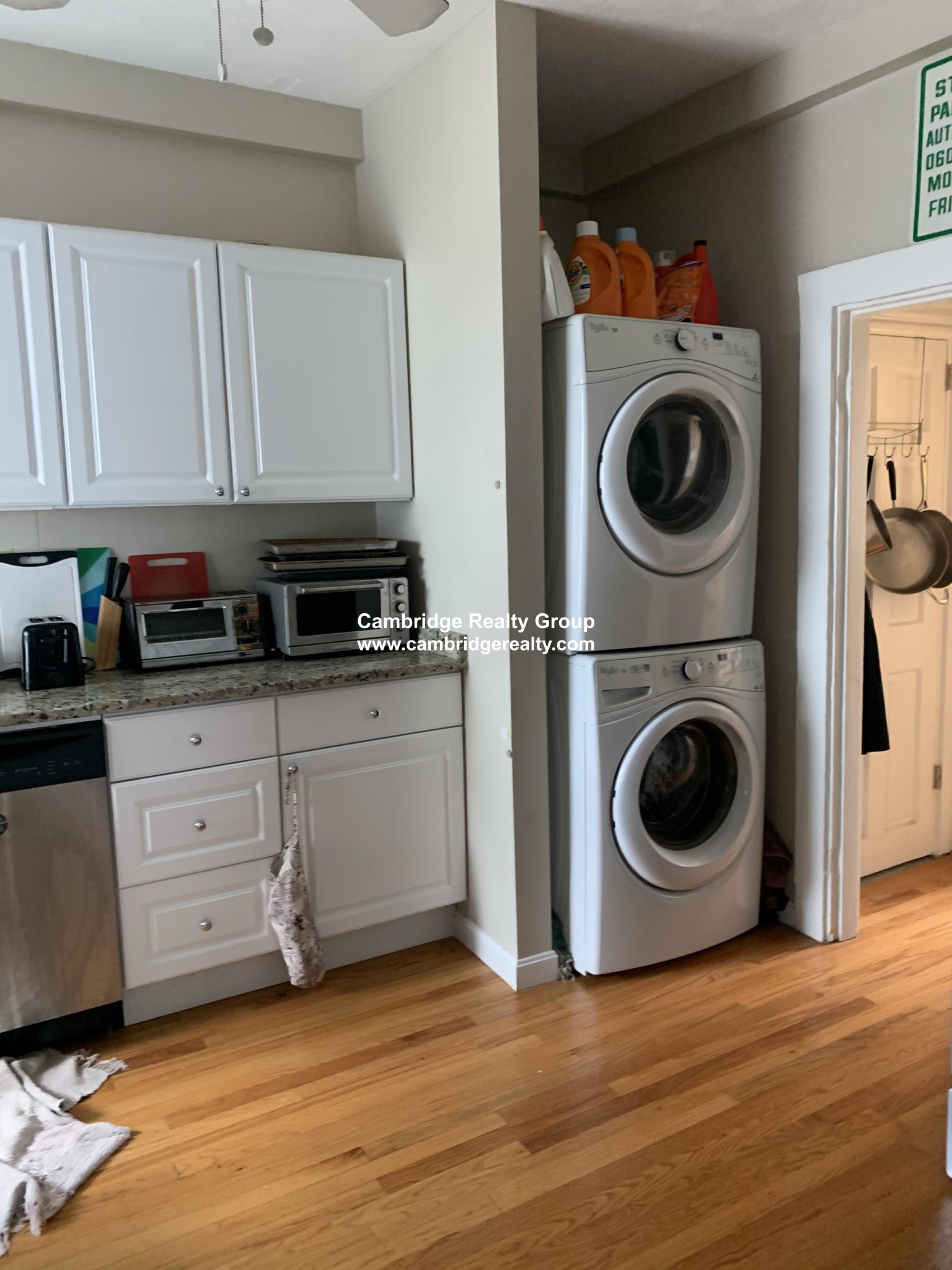 515 Medford St, Ball Square