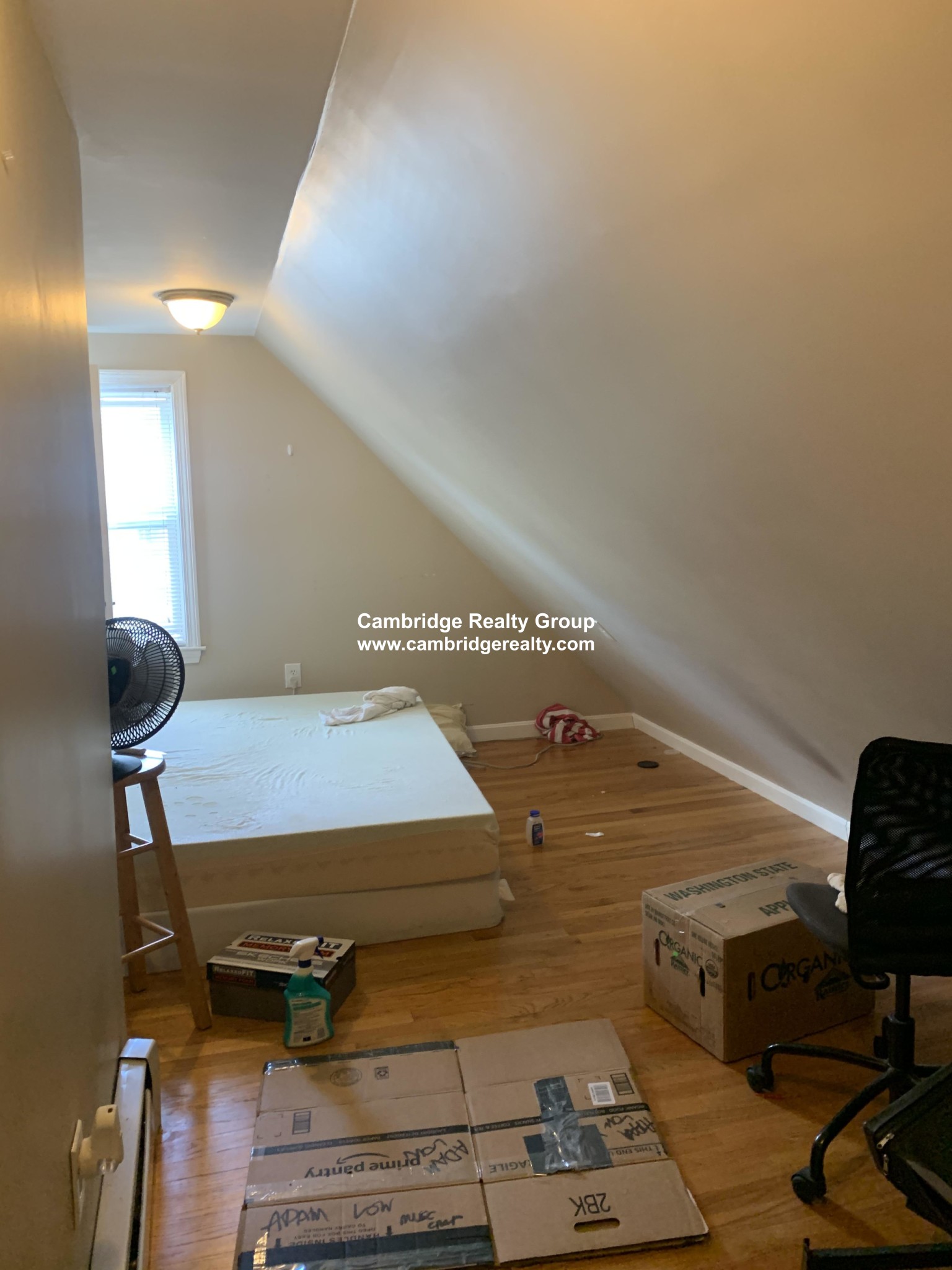 515 Medford St, Ball Square