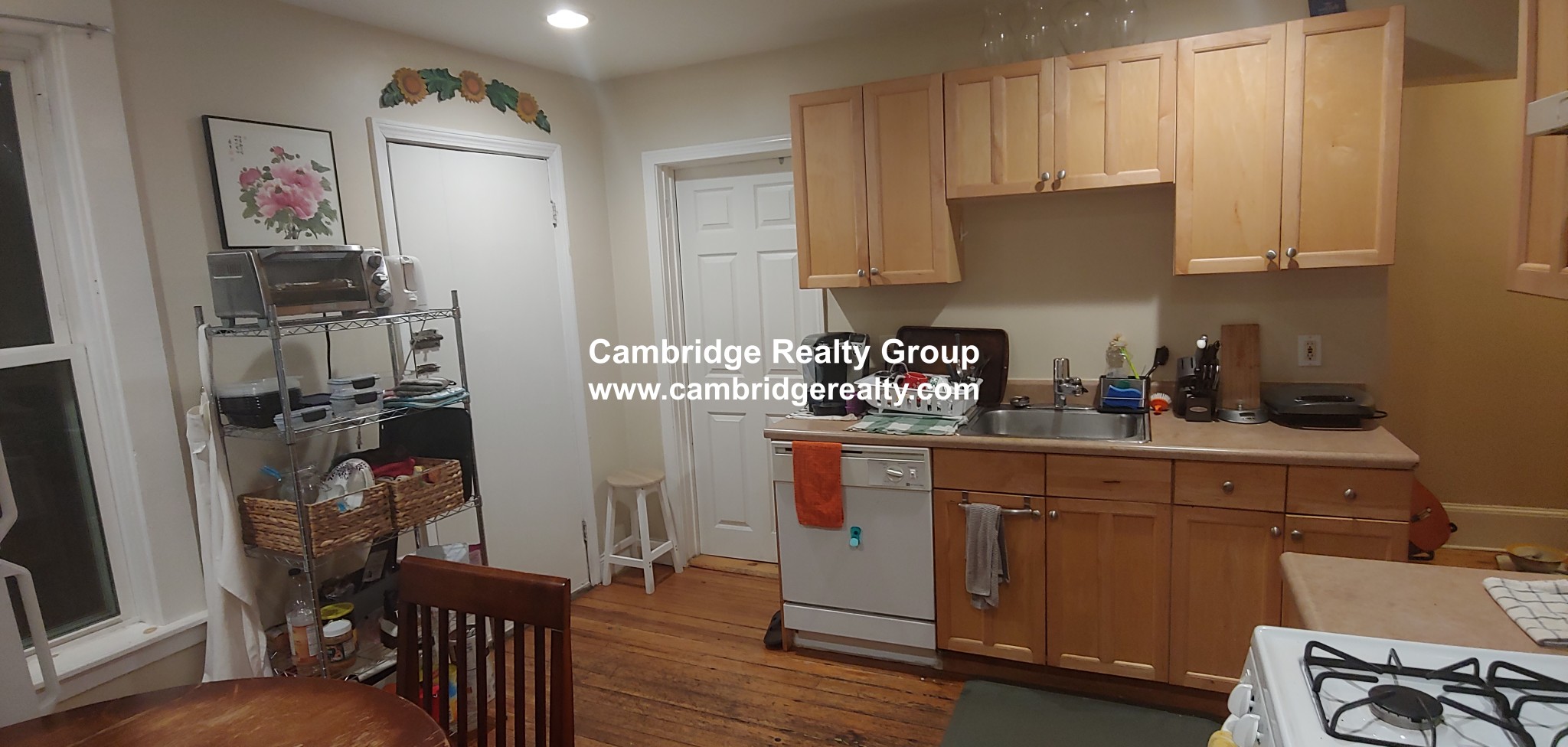 64 Pleasant St, Cambridgeport