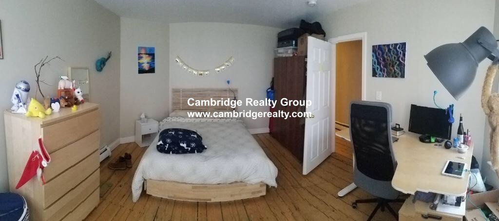 64 Pleasant St, Cambridgeport