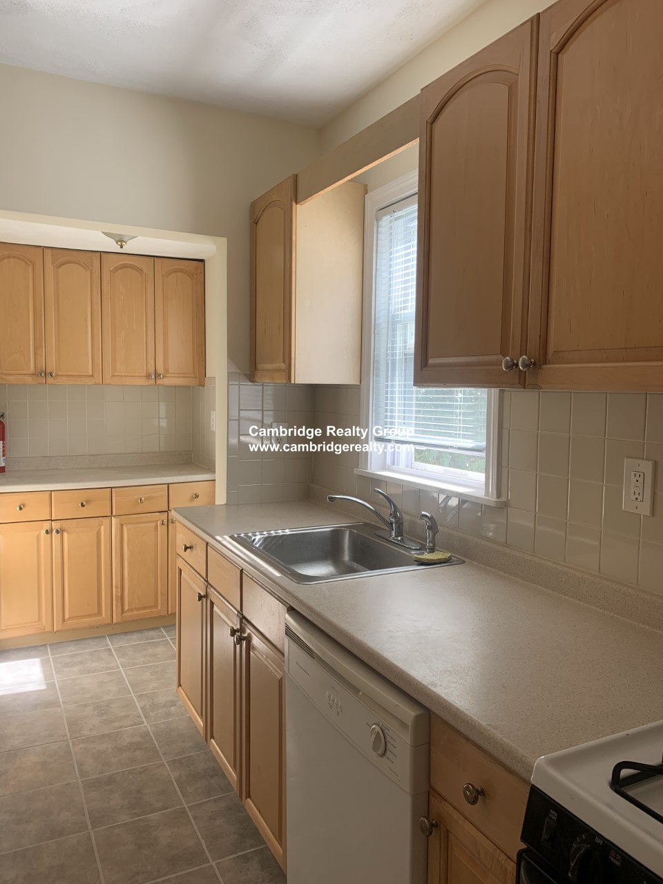 19 Burnside Ave, Davis Square