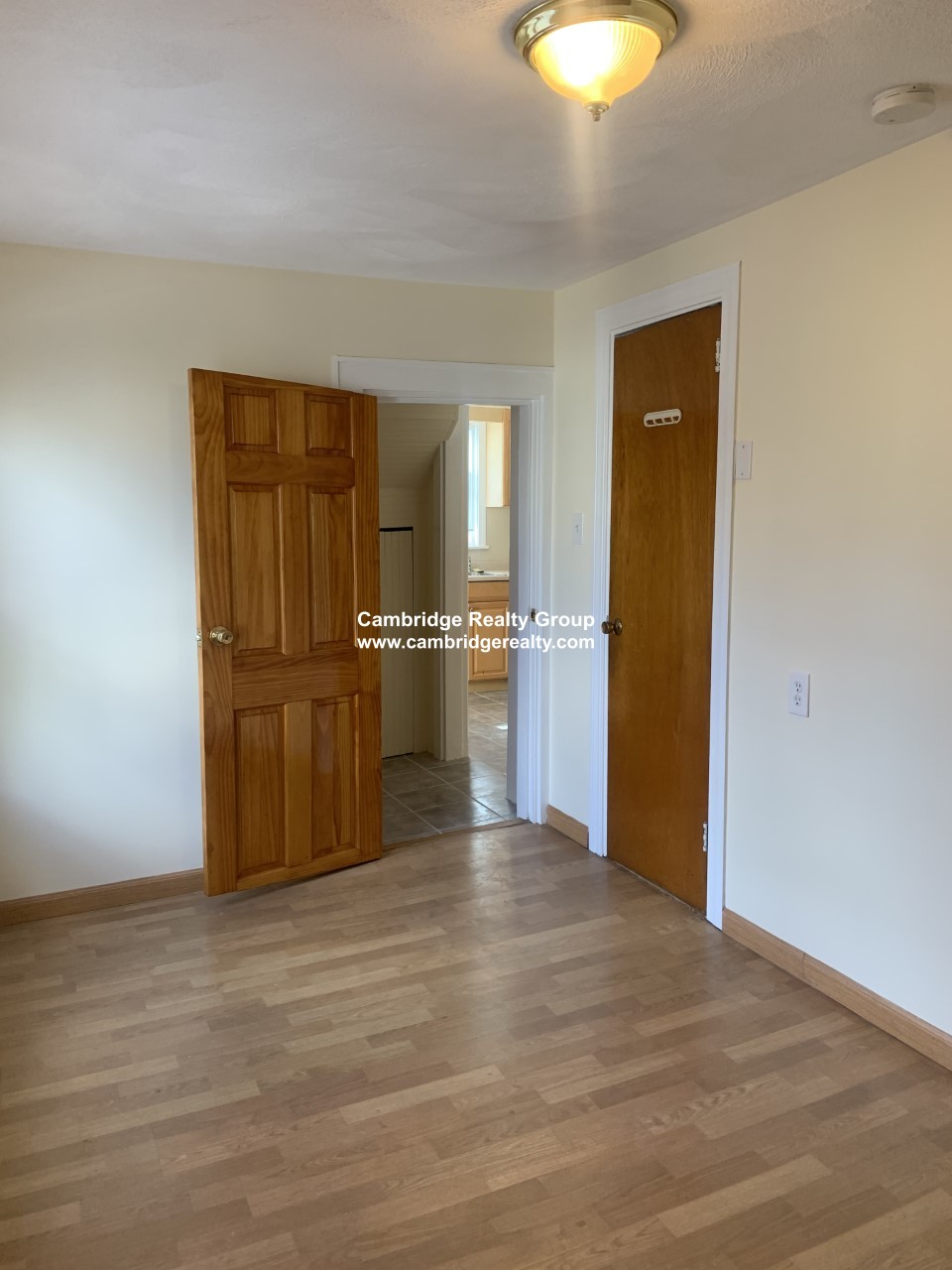 19 Burnside Ave, Davis Square