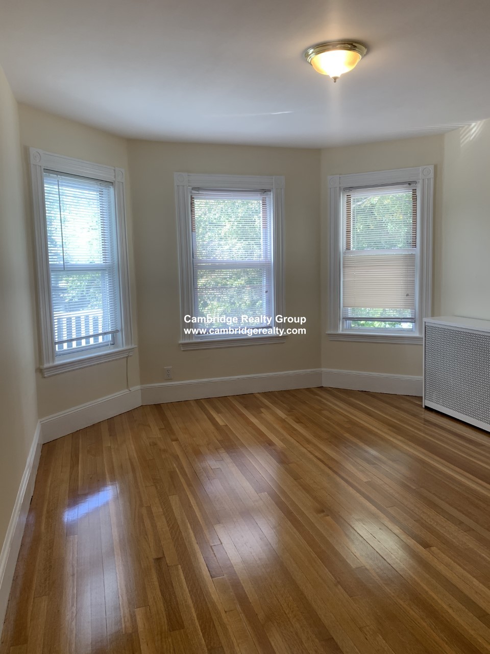 19 Burnside Ave, Davis Square