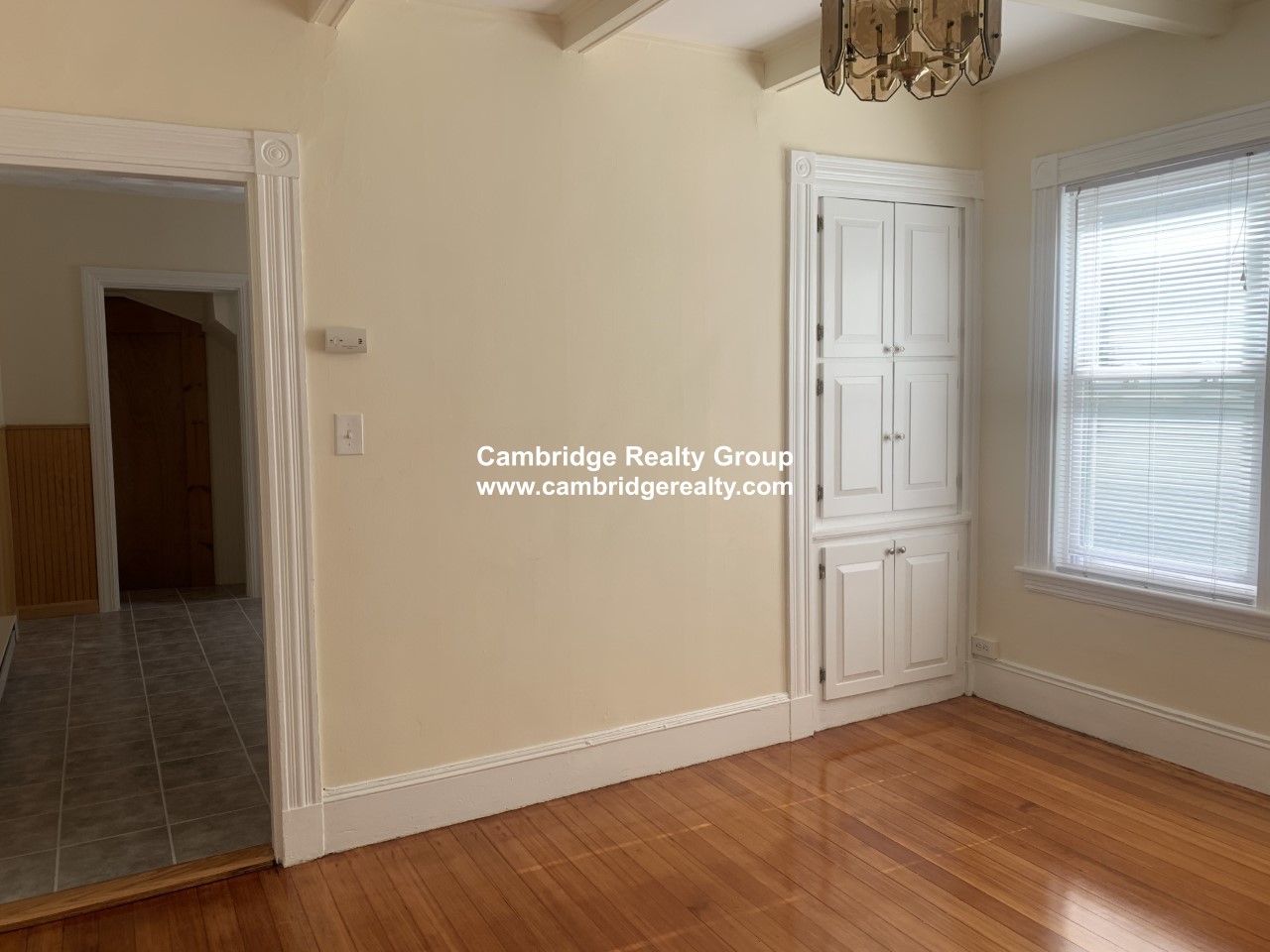 19 Burnside Ave, Davis Square