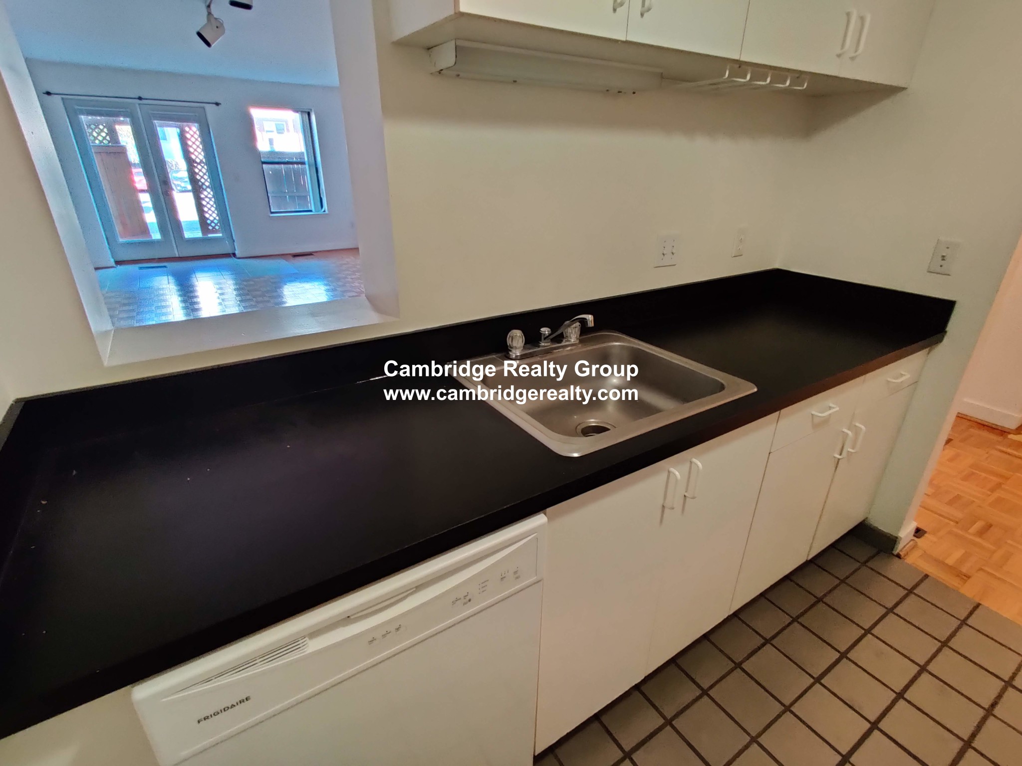 71 Fulkerson St, East Cambridge