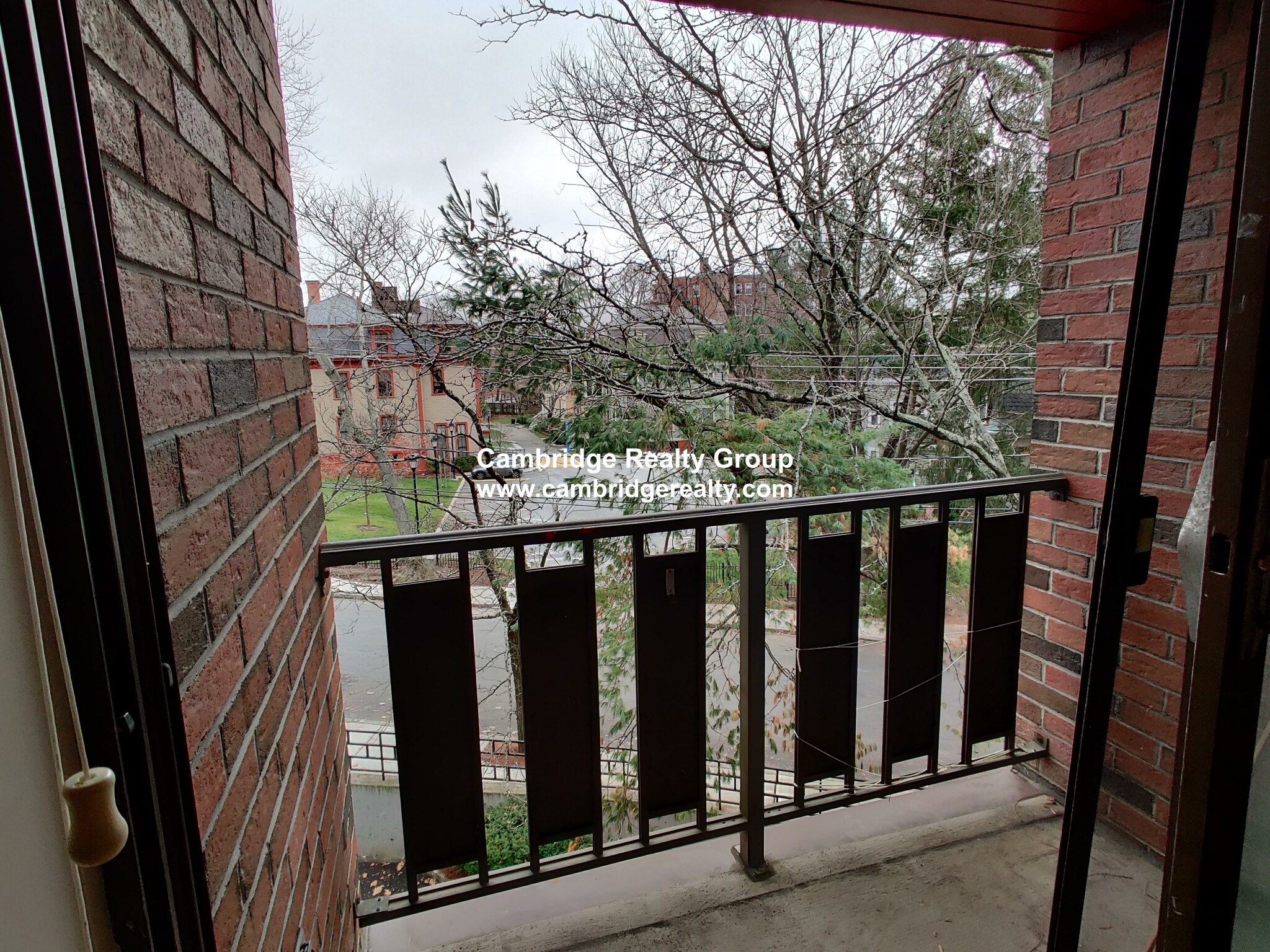2 bed, 2 bath apartment for rent at 44 Concord Ave Unit 305, Harvard Square — photo 12 of 17